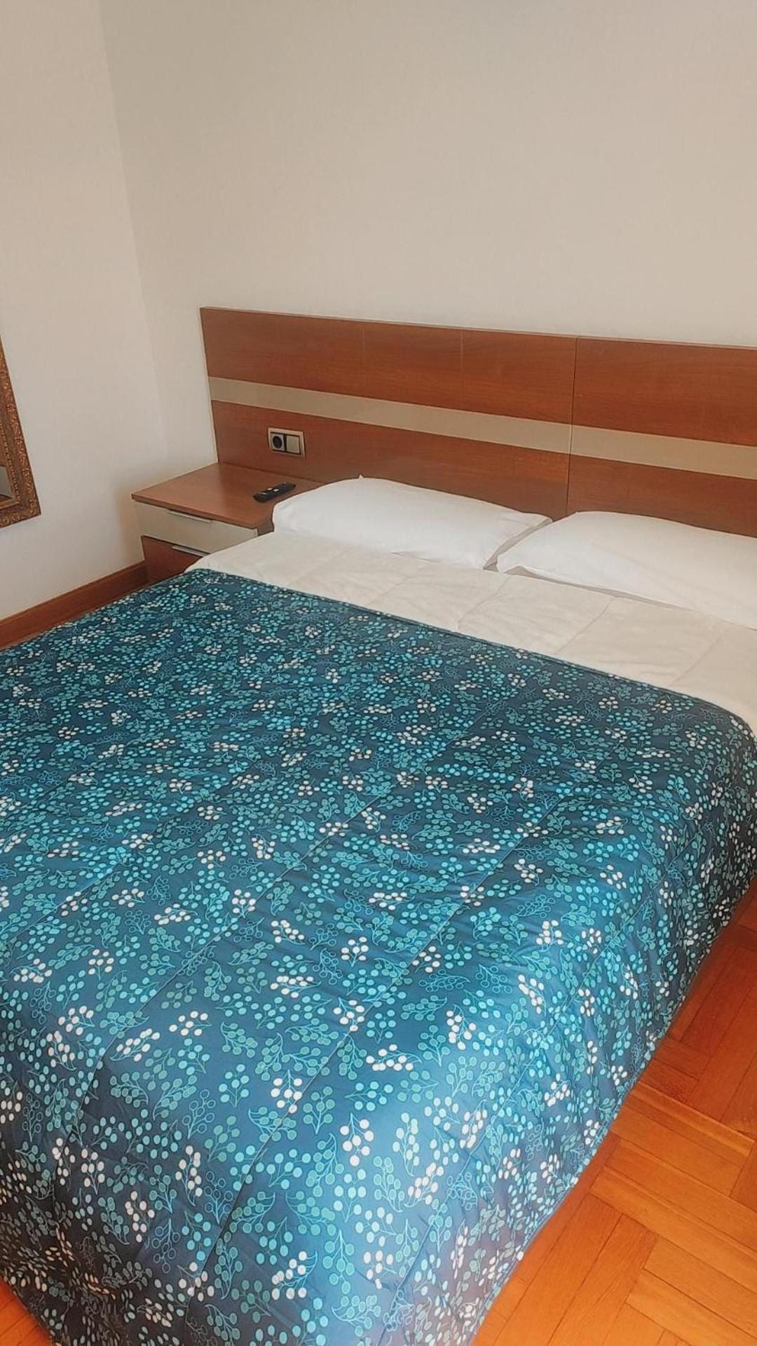 Habitacion Renfe Pamplona Kültér fotó